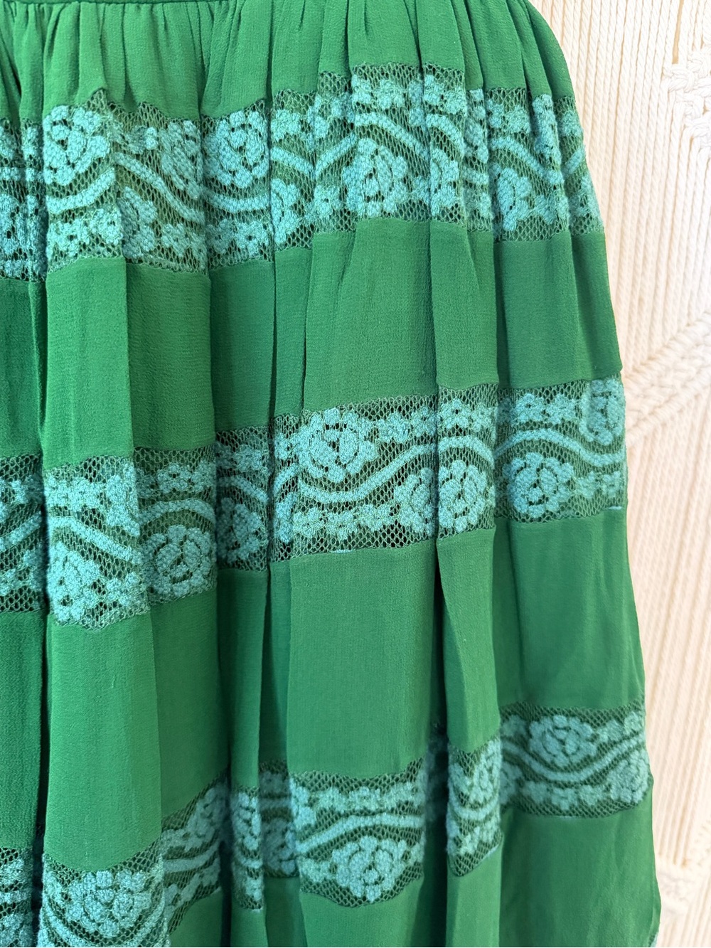Hemant & Nandita Anthropologie Green Embroidered Full Skirt Dress S - Picture 7 of 14